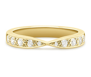 Victoria - Pinched Pavé Set Wedding Band